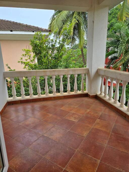 4Bhk Free Breakfast Pool Lawn Villa Calangute Exterior photo